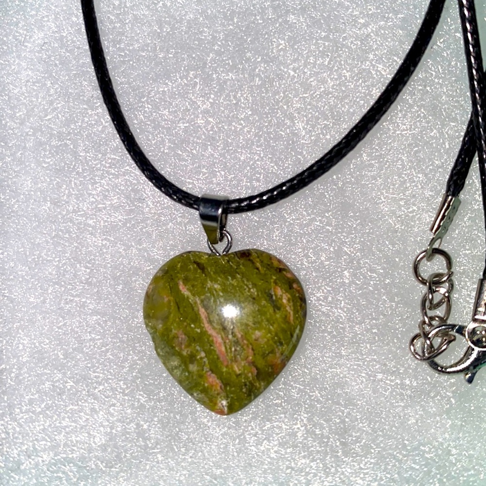 Boho Unakite heart ❤️ On Black cord Necklace 16-18”